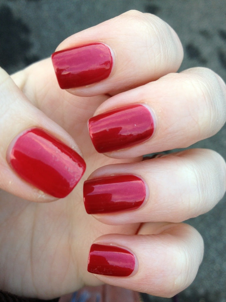 Essie Nail Polish Scarlett O Hara 104