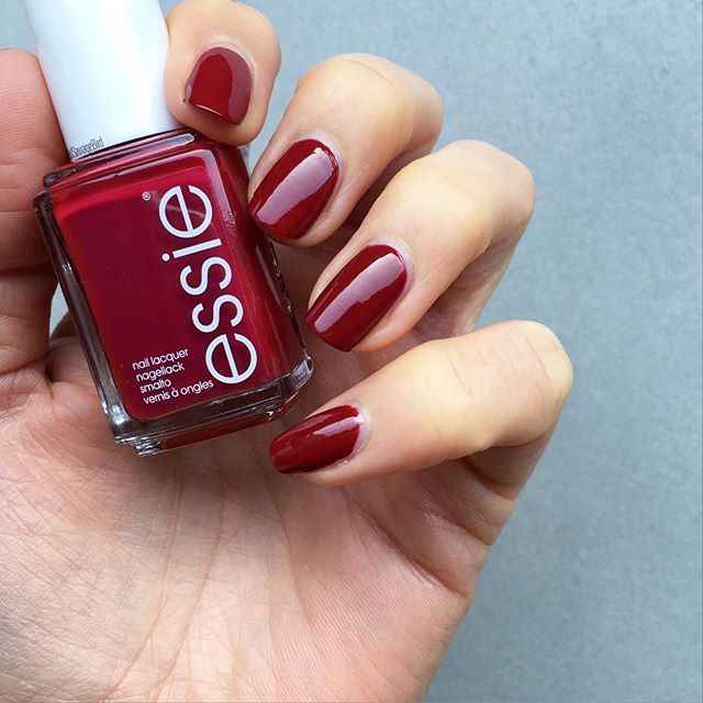 Essie Nail Polish Shall We Charlet? 943