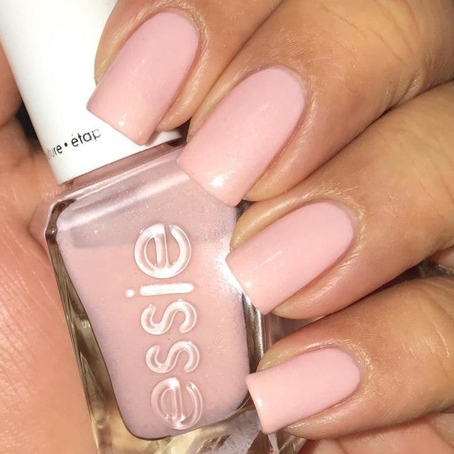 Sơn móng tay Essie Gel Couture #1043 Blush-Worthy